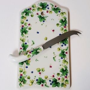 Porcelain cheese board and knife